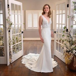 Essence of Australia Wedding Dress